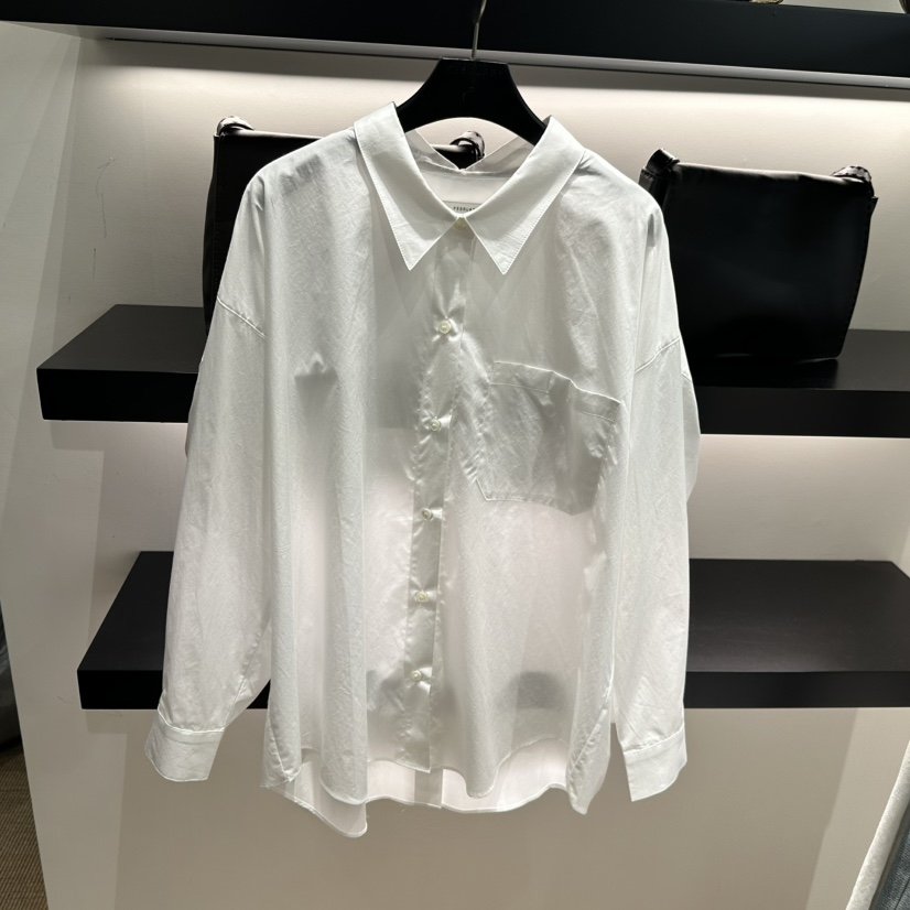 FEBRUARY 11韓國東大門代購女裝新品人氣襯衫蕾絲衫棉布FEBRUARY 11襯衫/蕾絲衫