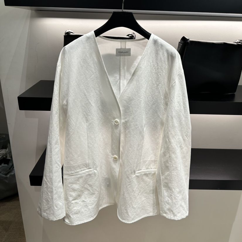 FEBRUARY 11韓國東大門直郵女士新品推薦26春夏夾克V領亞麻FEBRUARY 11夾克