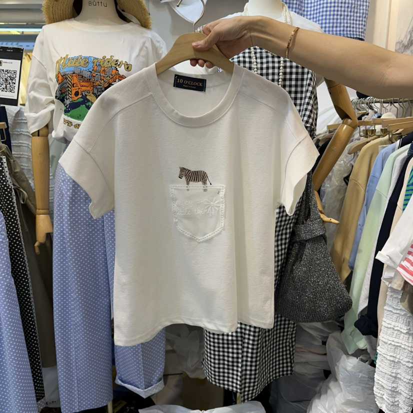 BUTTU/10 OCLOCK韓國東大門直郵女士新款熱賣T恤不含項鏈口袋蕾絲BUTTU/10 OCLOCKT恤