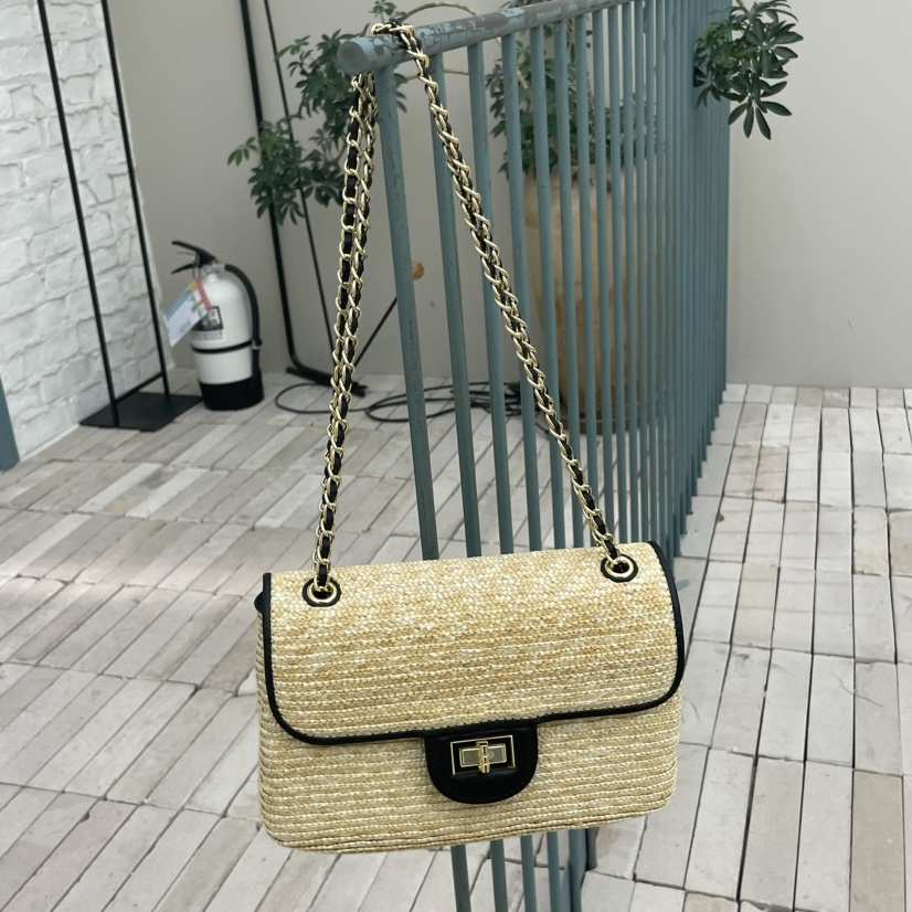 J PLACE東大門實拍女裝新品26春夏人氣職業熱賣單肩斜跨包J PLACE單肩/斜跨包