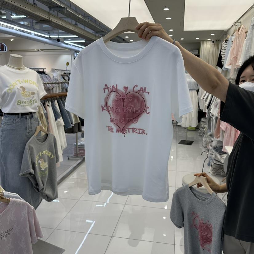 FLYFLY/LULULALLA/LIVE東大門直郵女士新款熱賣推薦T恤FLYFLY/LULULALLA/LIVET恤