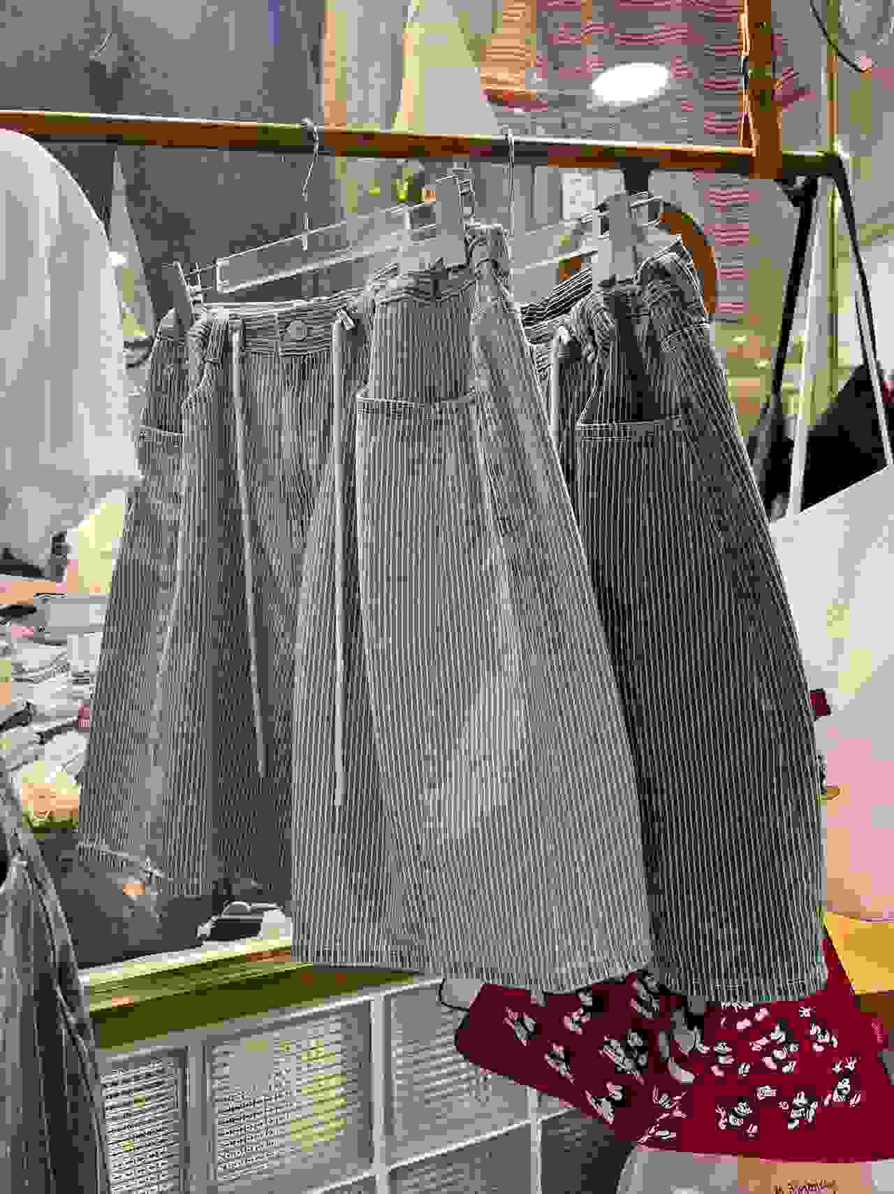 L V C韓國直郵女裝新款真品熱賣職業時尚人氣休閑短褲條紋L_V_C短褲