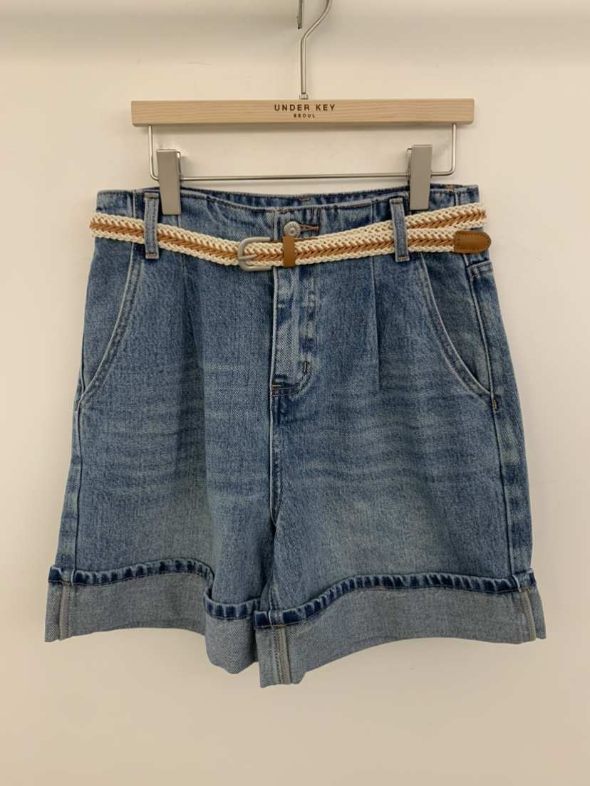 UNDER KEY韓國東大門代購女士新品休閑熱賣短褲含腰帶系帶UNDER KEY短褲