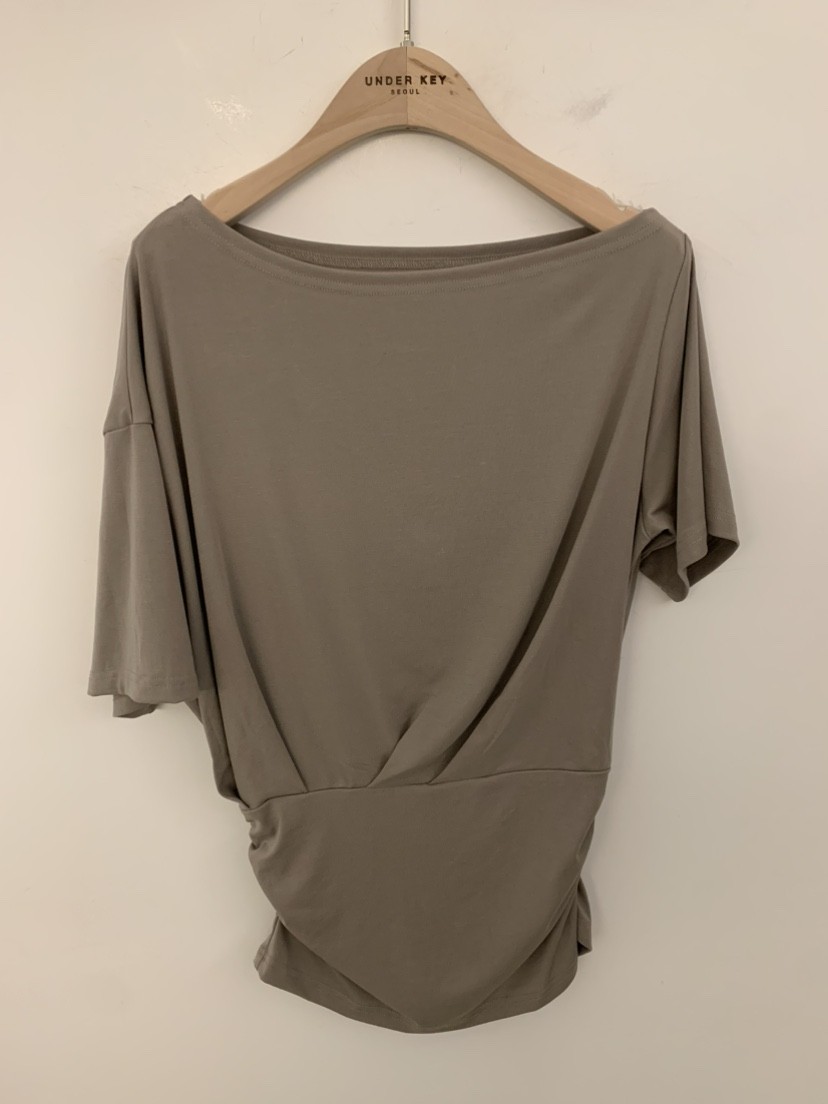 UNDER KEY韓國直郵女士新款休閑熱賣職業人氣推薦時尚T恤UNDER KEYT恤