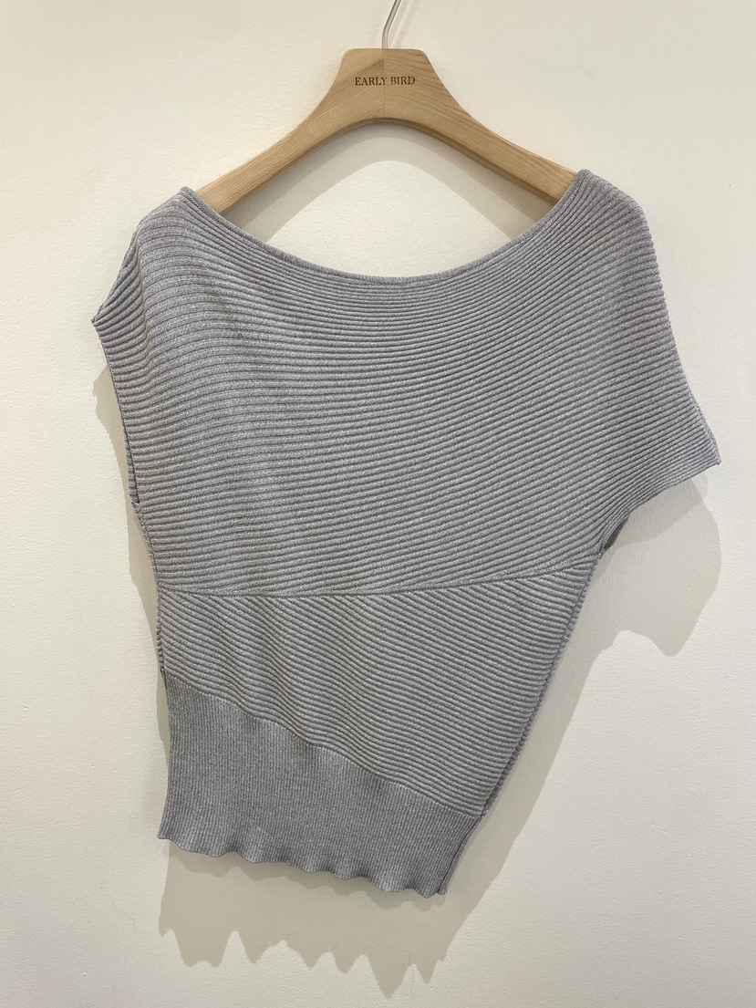 OBSESS韓國直郵實拍女士新款時尚職業熱賣休閑推薦針織衫OBSESS/EARLY BIRD針織衫