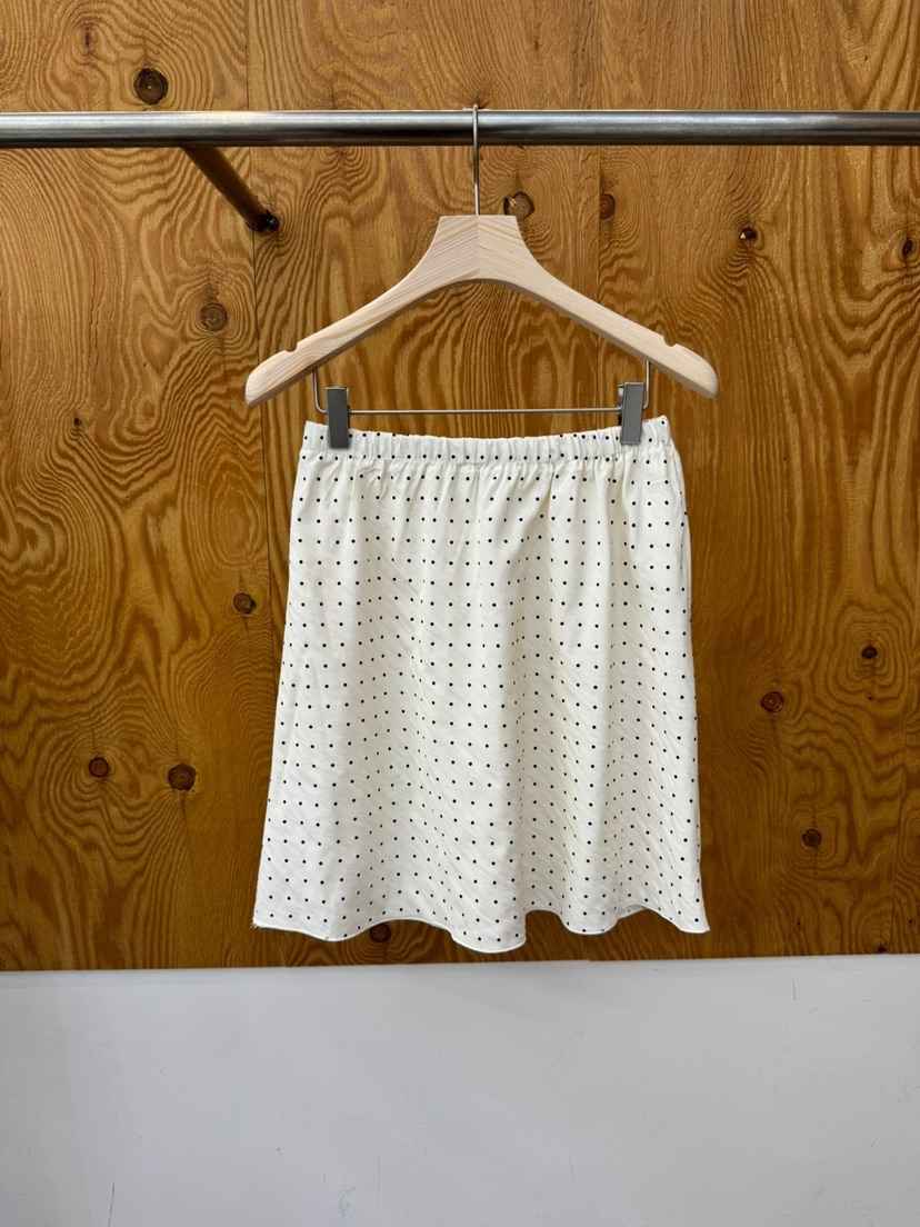 PROJECTVIEW韓國直郵女裝新款人氣職業時尚推薦短裙圓點裙PROJECTVIEW短裙