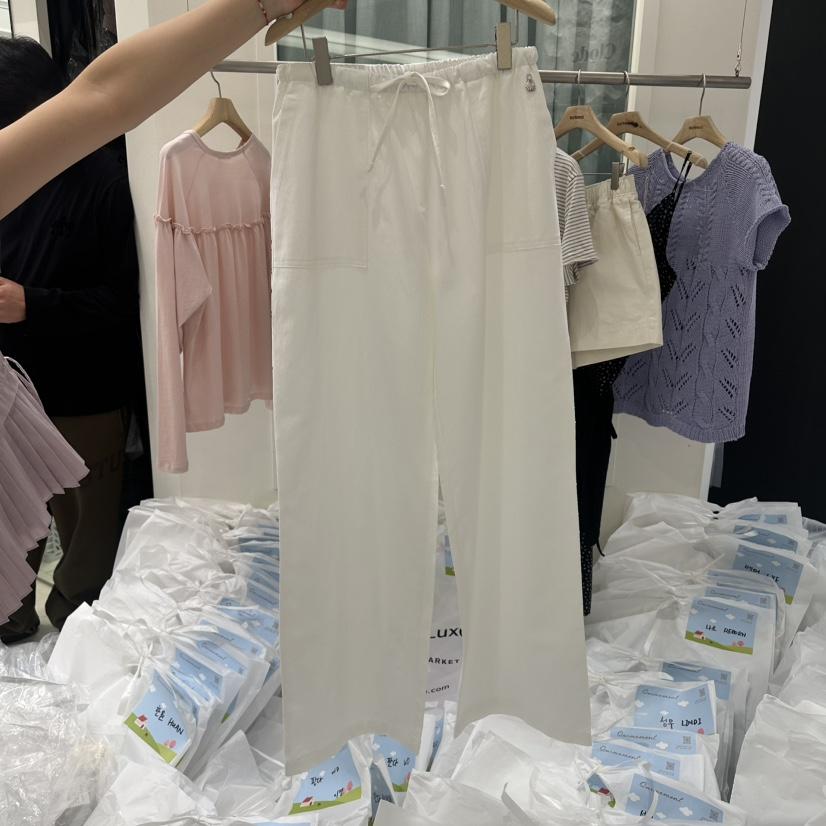 OURMOMENT韓國東大門代購女裝新品人氣推薦職業時尚休閑褲OURMOMENT休閑褲