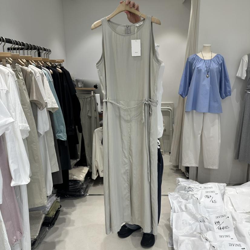 IRVINE韓國直郵實拍女士新品26春夏推薦職業時尚人氣連衣裙IRVINE連衣裙