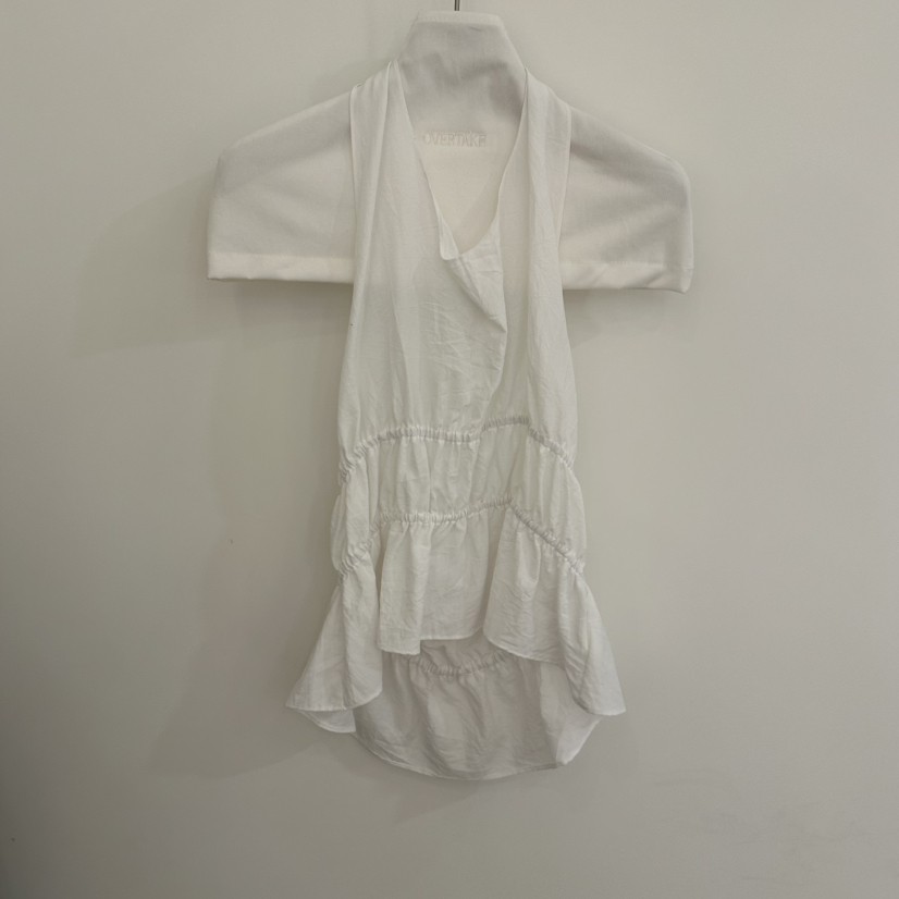 OVERTAKE韓國東大門代購女士新品熱賣時尚職業26春夏吊帶背心OVERTAKE吊帶/背心