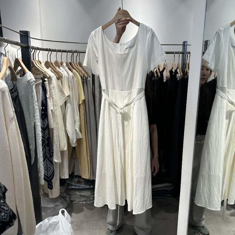 HABLE韓國東大門代購女裝新品人氣時尚推薦熱賣連衣裙含腰帶HABLE連衣裙