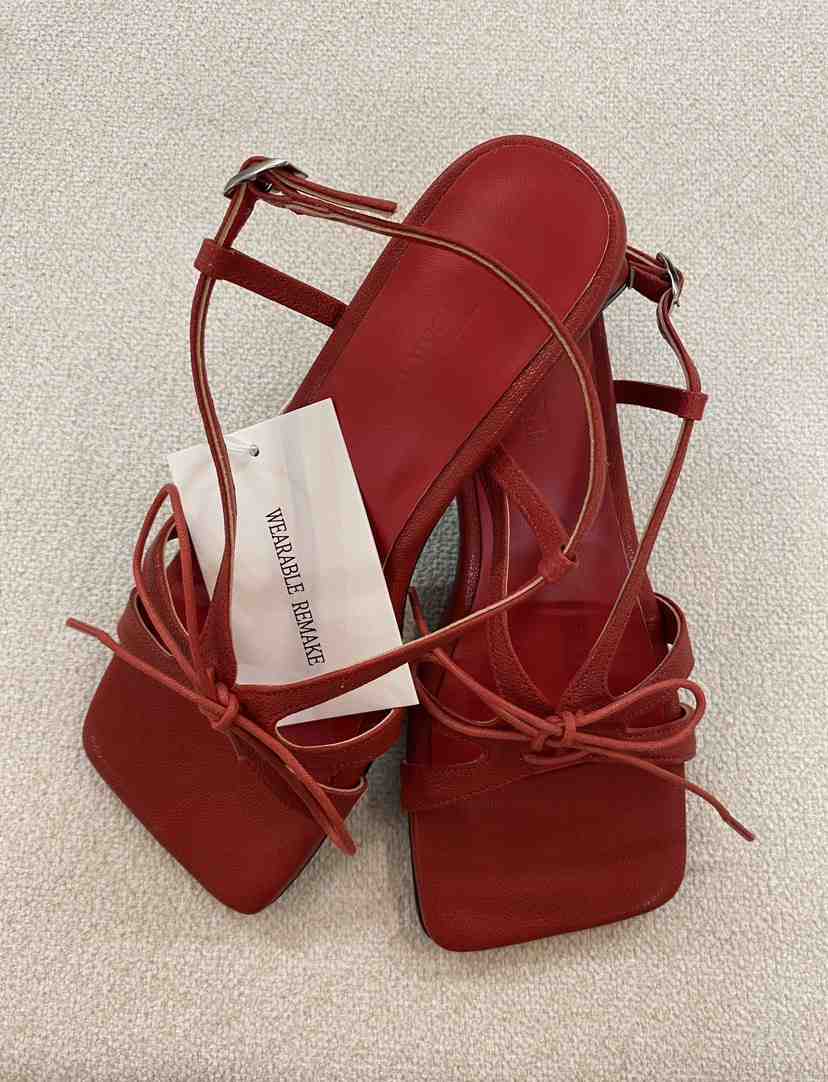 WEARABLE-L韓國東大門直郵女士新品26春夏職業熱賣涼鞋拖鞋WEARABLE涼鞋/拖鞋