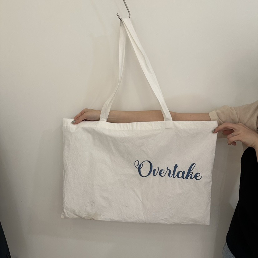 OVERTAKE韓國直郵女士新品推薦26春夏休閑職業單肩斜跨包OVERTAKE單肩/斜跨包