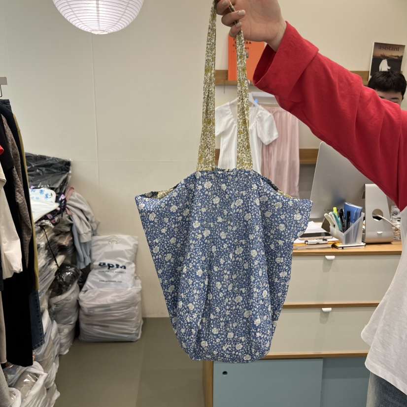 ARE東大門直郵女士新款職業真品時尚休閑熱賣人氣手提包雙面ARE YOU/ARE手提包