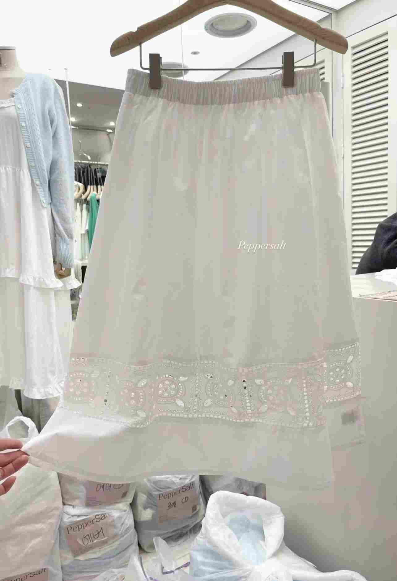 PEPPER 페페東大門實拍女裝新品26春夏真品推薦熱賣長裙PEPPER-SEOUL長裙