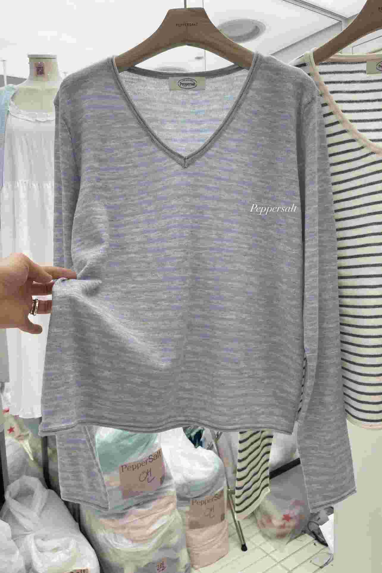 PEPPER 페페東大門實拍女裝新品休閑職業時尚人氣長袖T恤PEPPER-SEOUL長袖T恤