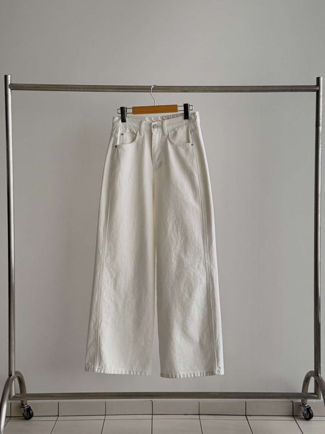 AN STAND東大門實拍女裝新品推薦熱賣休閑人氣牛仔褲帆布AN STAND-2件起牛仔褲