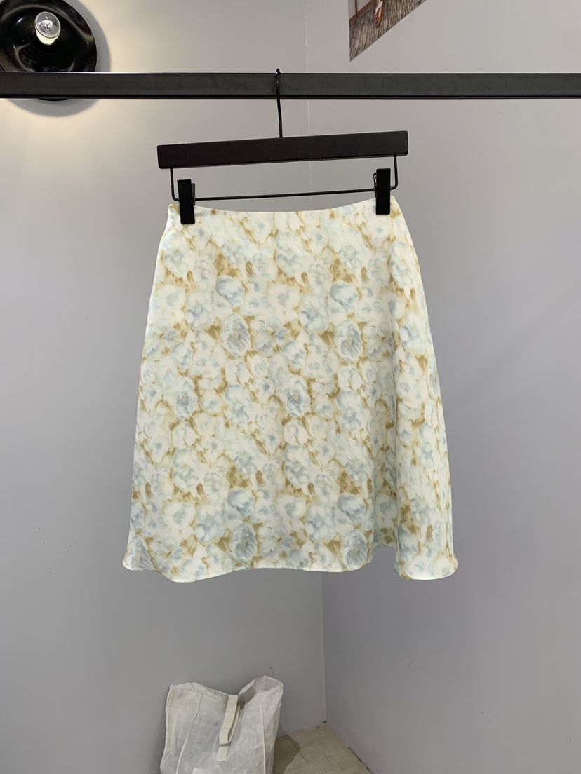 SOFTNESS韓國東大門代購女裝新款推薦休閑半身裙中短裙緞面Softness/Cosmic半身裙/中短裙