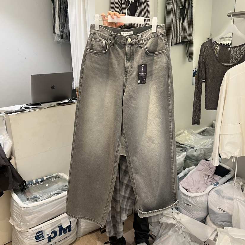 AUBE韓國直郵實拍女裝新品熱賣時尚推薦人氣26春夏牛仔褲AUBE牛仔褲