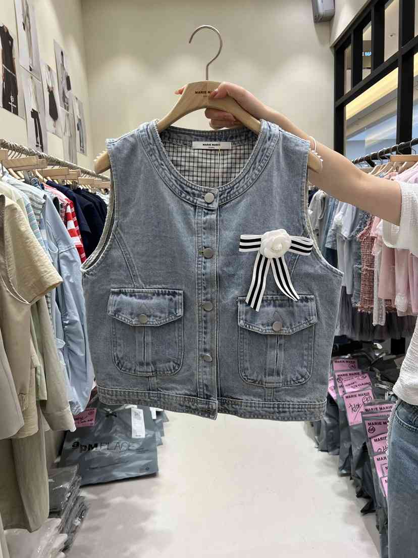 MARIE MARIE韓國東大門代購女裝新款休閑熱賣馬甲含飾品MARIE MARIE馬甲