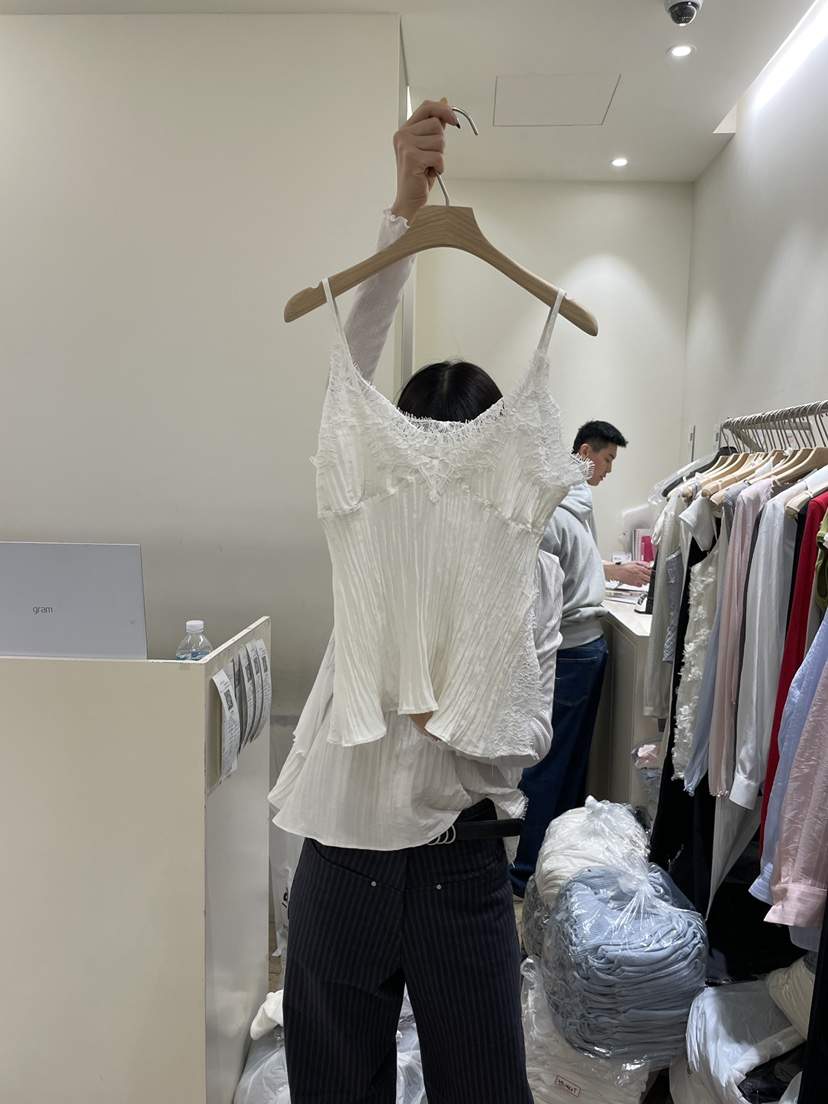 FLOWER-L韓國東大門直郵女士新品職業熱賣人氣推薦吊帶背心FLOWER-L吊帶/背心