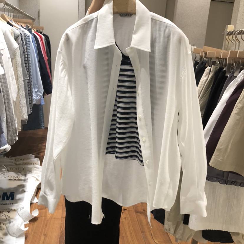 COMELY韓國東大門直郵女裝新品推薦襯衫蕾絲衫不含內搭莫代爾COMELY襯衫/蕾絲衫