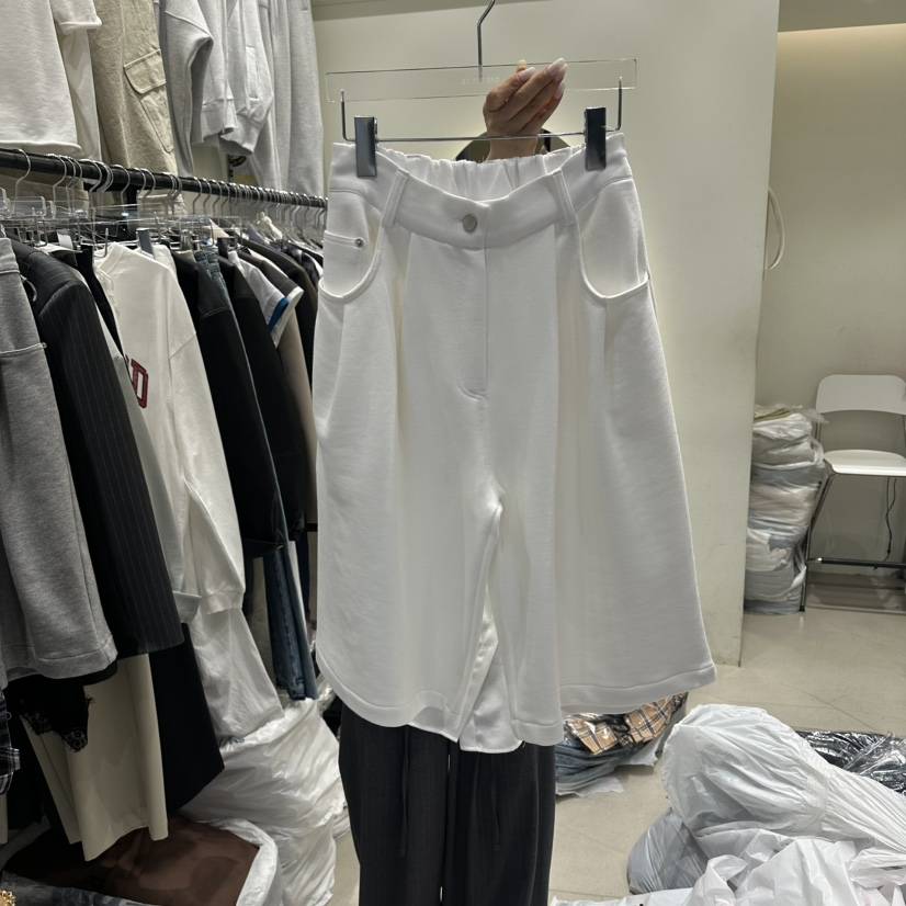 AT THE END韓國東大門直郵女士新款26春夏休閑職業短褲AT THE END短褲