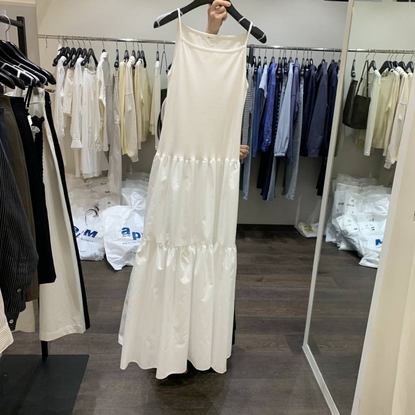 OURIN/THIS IS韓國東大門直郵女士新款職業時尚26春夏連衣裙OURIN/THIS IS連衣裙