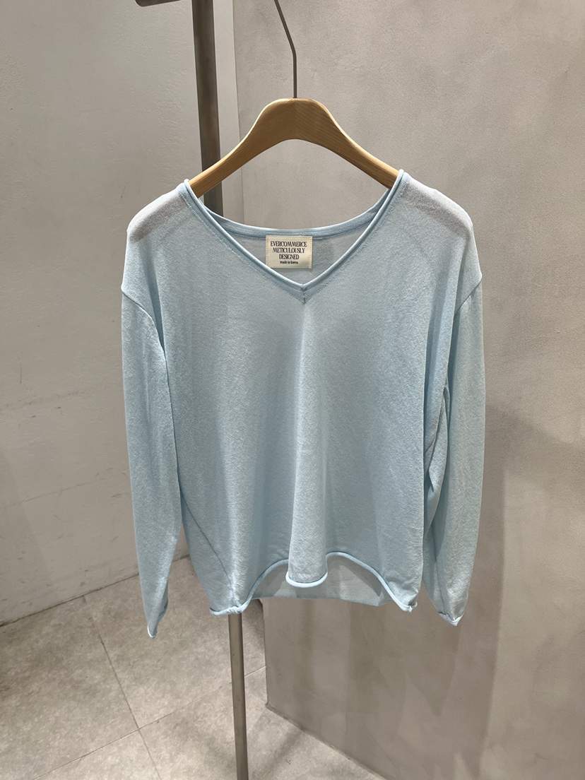 EVERCOMMERCE METICULOUSLY DESIGNED韓國直郵女士新款熱賣針織衫EVERCOMMERCE METICULOUSLY DESIGNED針織衫