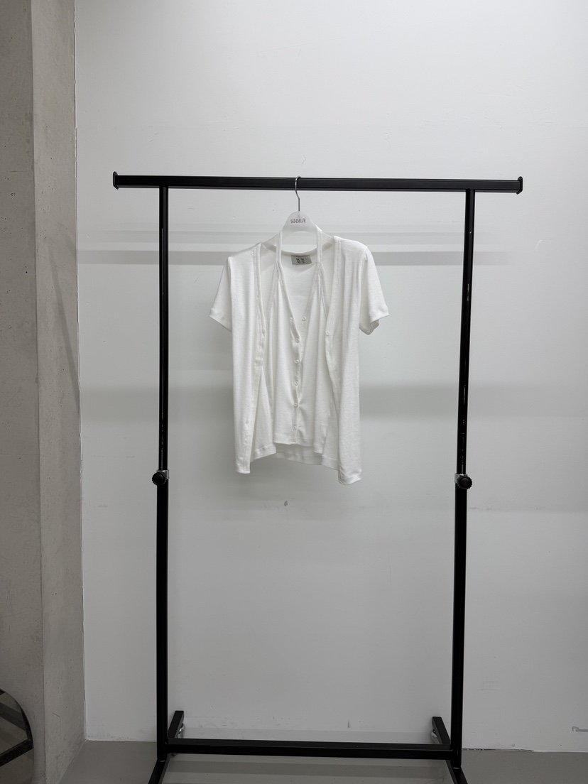 MINIMUZE韓國直郵實拍女裝新品熱賣職業推薦時尚休閑26春夏T恤MINIMUZET恤