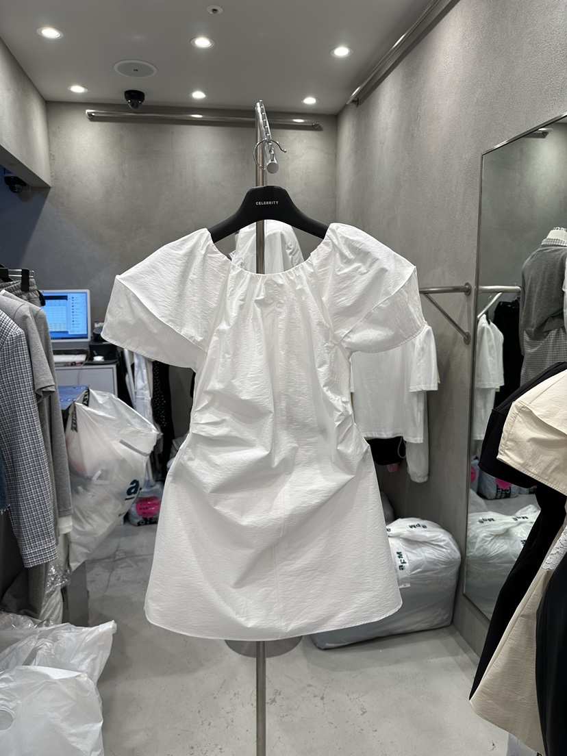 CELEBRITY-A韓國代購女士新品熱賣時尚休閑推薦職業連衣裙CELEBRITY-A連衣裙