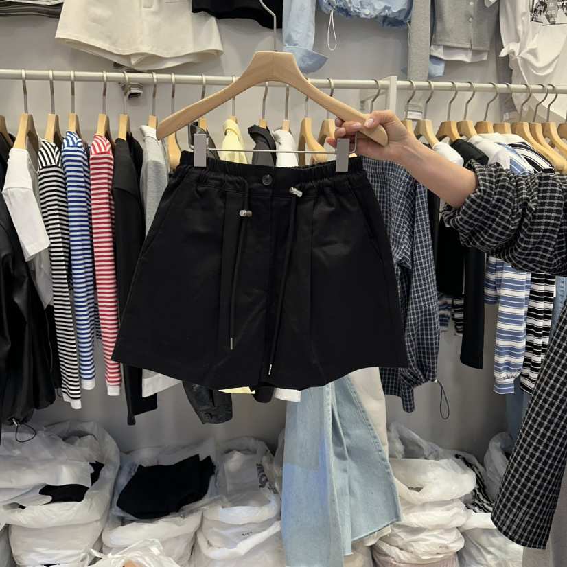 Q C韓國代購女士新款職業推薦26春夏人氣熱賣休閑時尚短褲Republlc of qc短褲