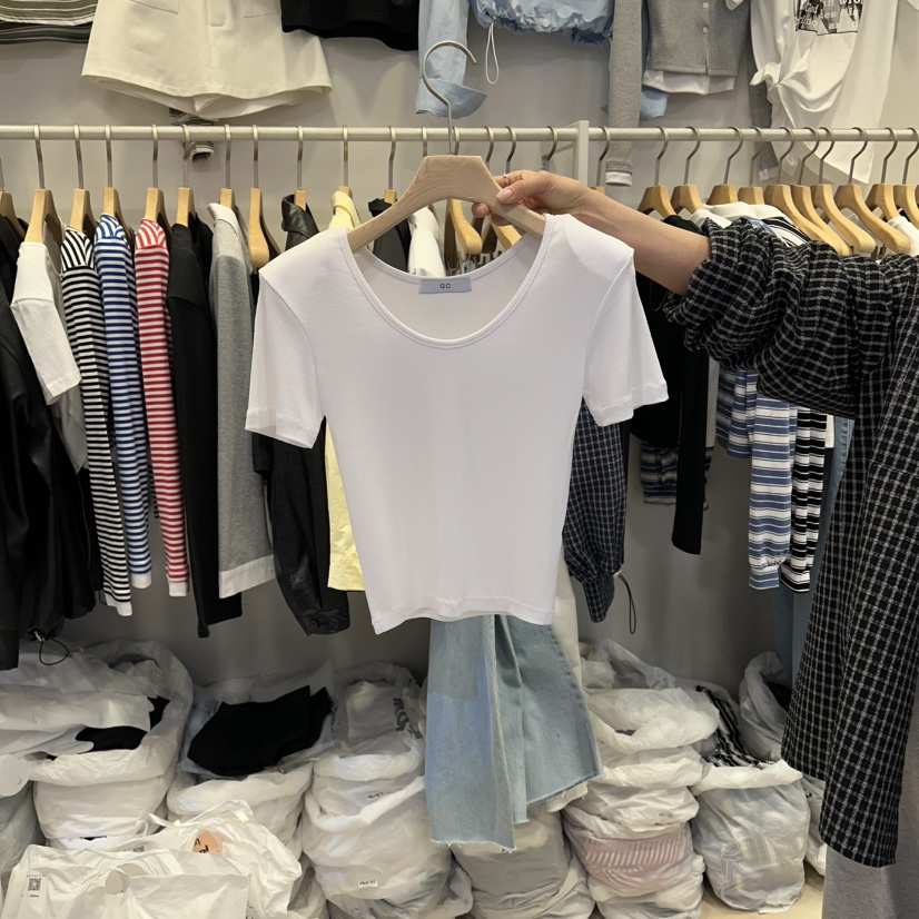 Q C韓國東大門直郵女士新款推薦熱賣時尚職業人氣T恤羅紋Republlc of qcT恤