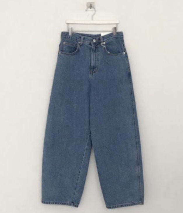 L V C韓國代購女士新品時尚職業人氣推薦休閑熱賣牛仔褲L_V_C牛仔褲