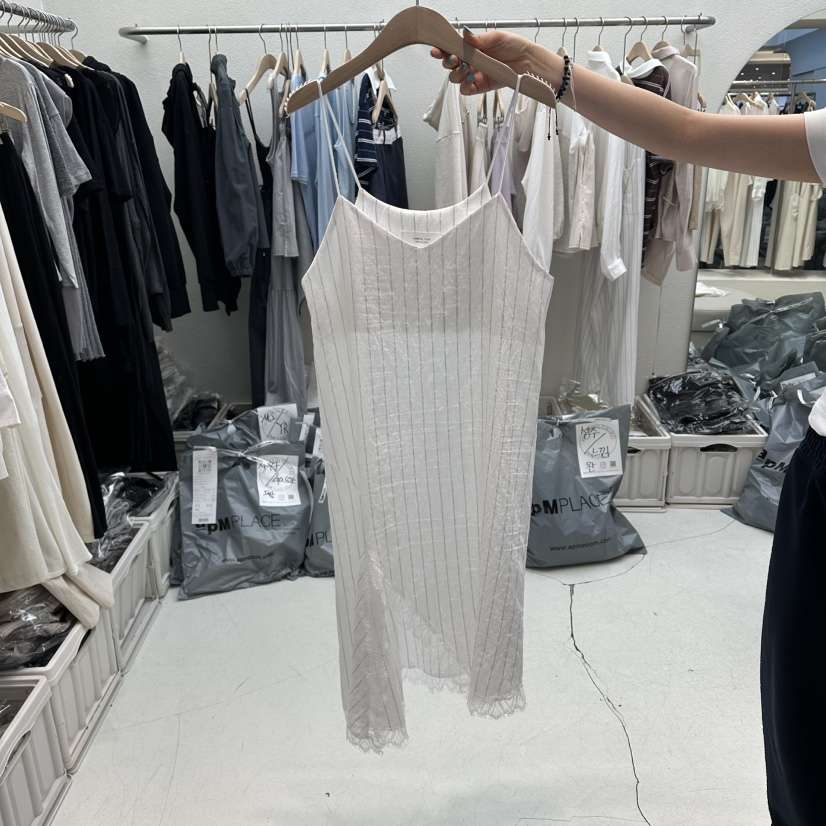 HUMMING BIRD韓國直郵女裝新款26春夏人氣時尚職業連衣裙HUMMING BIRD連衣裙