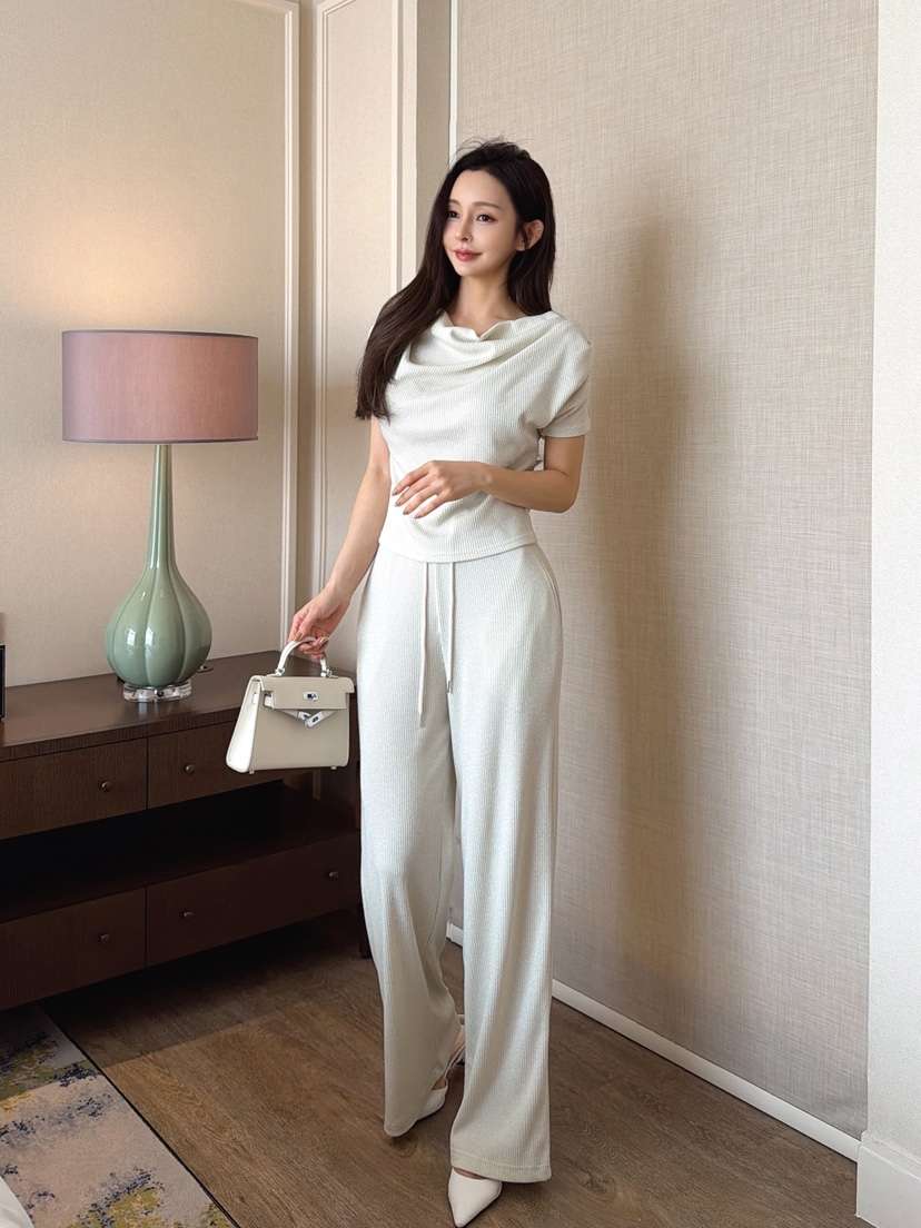 CLOTH韓國直郵實拍女士新款職業熱賣推薦人氣時尚休閑套裝CLOTH套裝