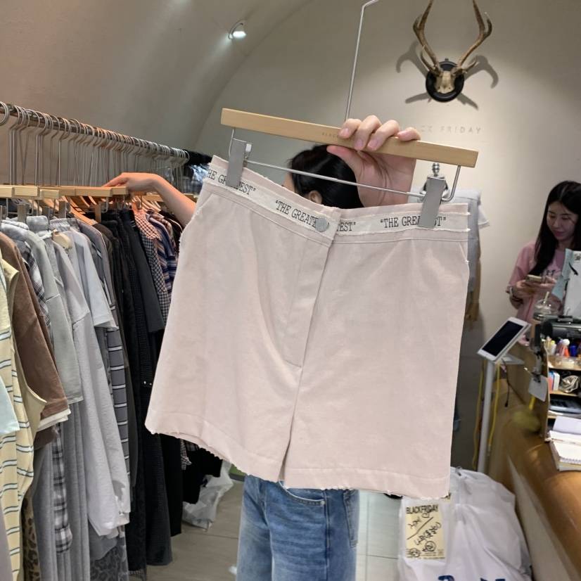 BLACKFRIDAY韓國東大門直郵女裝新款時尚人氣推薦熱賣短褲BLACK FRIDAY短褲