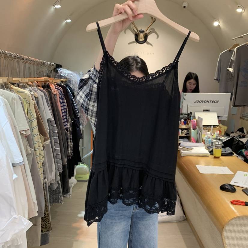 BLACKFRIDAY韓國代購女裝新品時尚26春夏熱賣人氣吊帶背心BLACK FRIDAY吊帶/背心