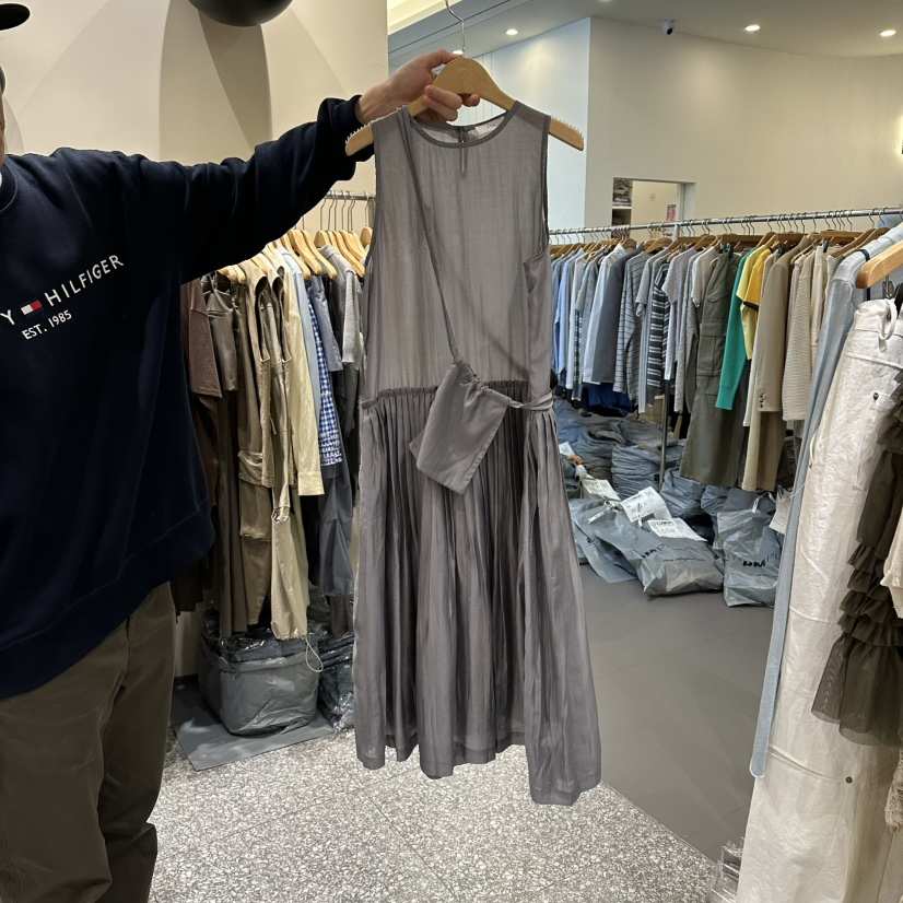 SOF韓國東大門代購女裝新品休閑26春夏連衣裙不含項鏈口袋褶裥SOF連衣裙