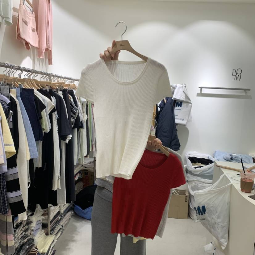 BY BOMI韓國東大門直郵女裝新款推薦人氣熱賣休閑時尚T恤BY BOMIT恤