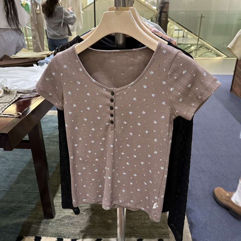 FURE韓國東大門直郵女士新款推薦休閑時尚熱賣26春夏T恤紐扣FURET恤