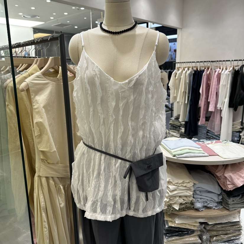 AURA韓國直郵女裝新款推薦熱賣人氣職業時尚休閑吊帶背心Au ra吊帶/背心