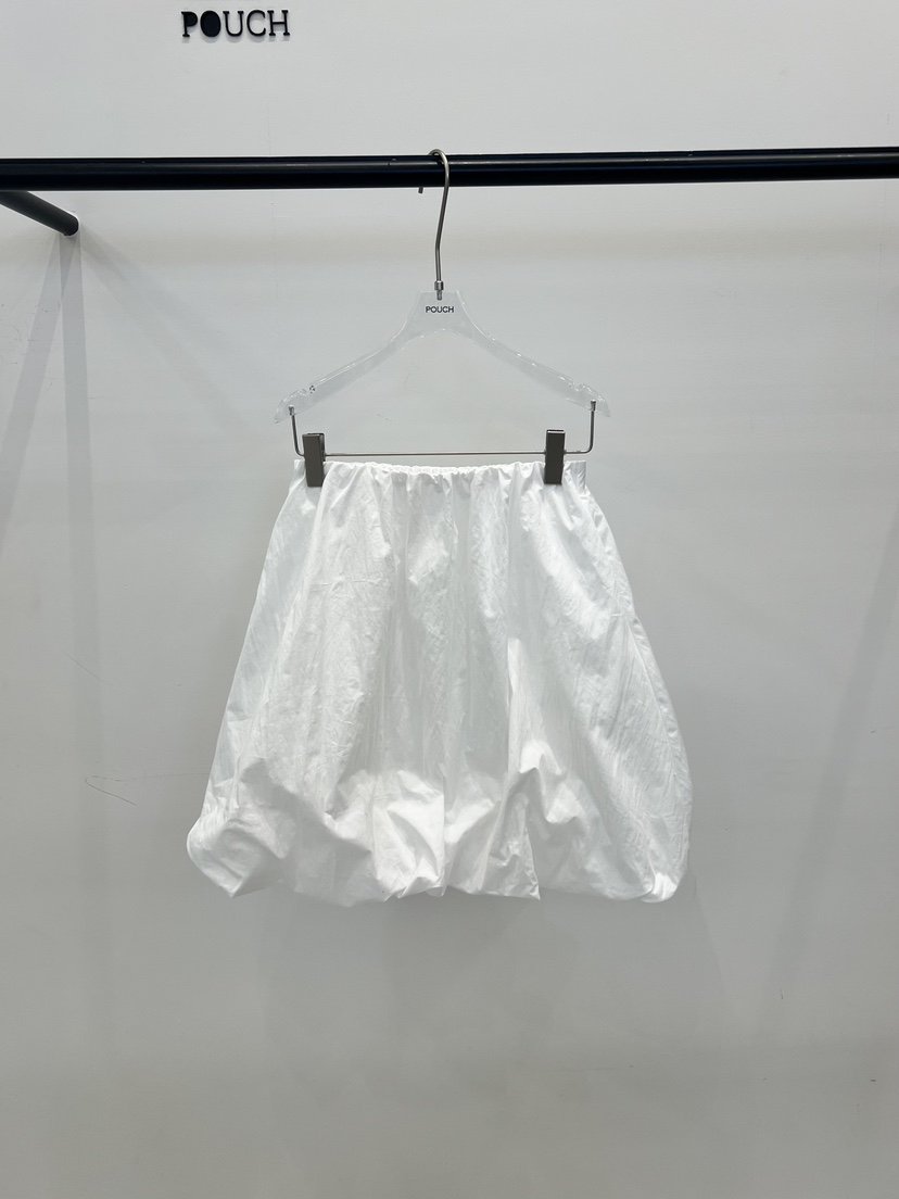 POUCH韓國東大門代購女裝新品休閑時尚推薦人氣熱賣26春夏短裙POUCH短裙