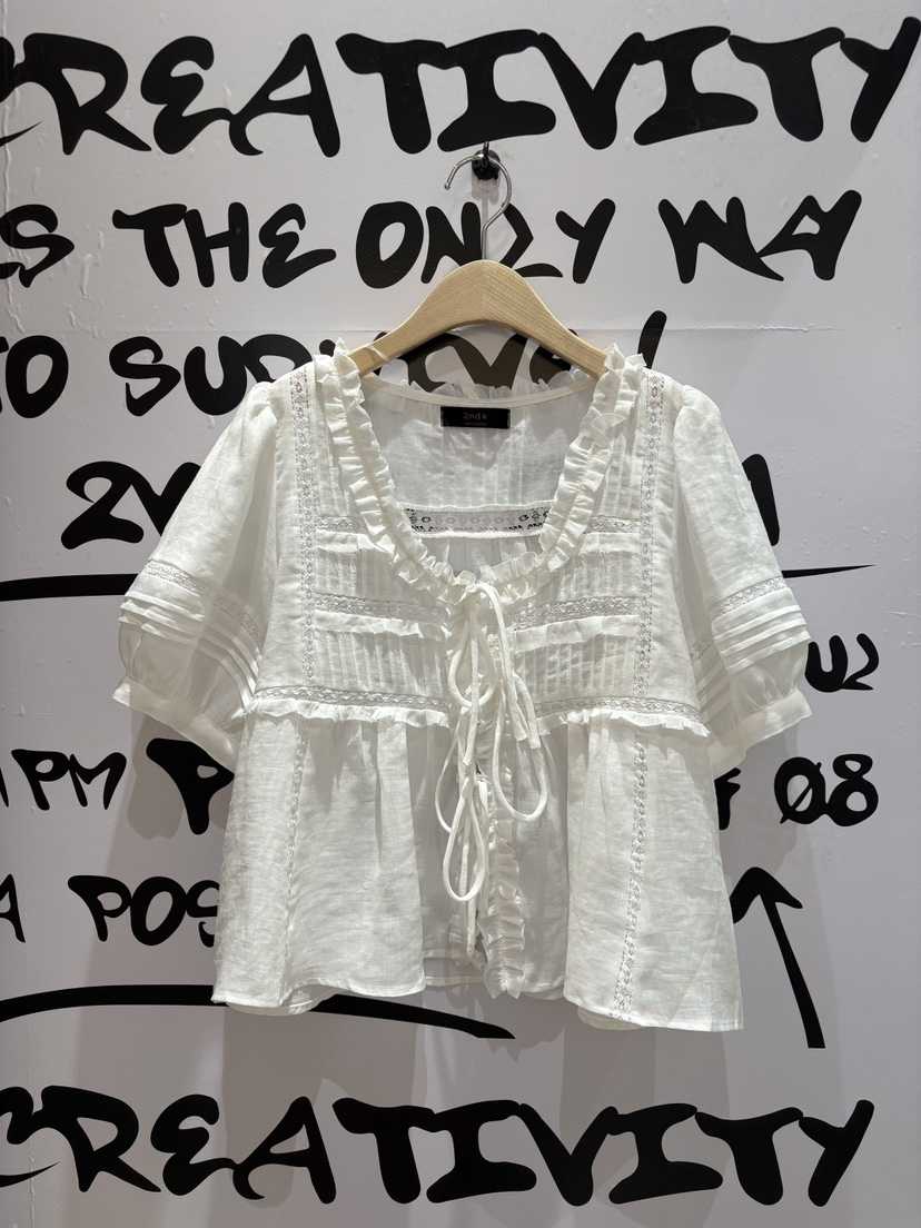 2ND K韓國東大門直郵女士新品推薦人氣熱賣襯衫蕾絲衫褶裥2ND K襯衫/蕾絲衫