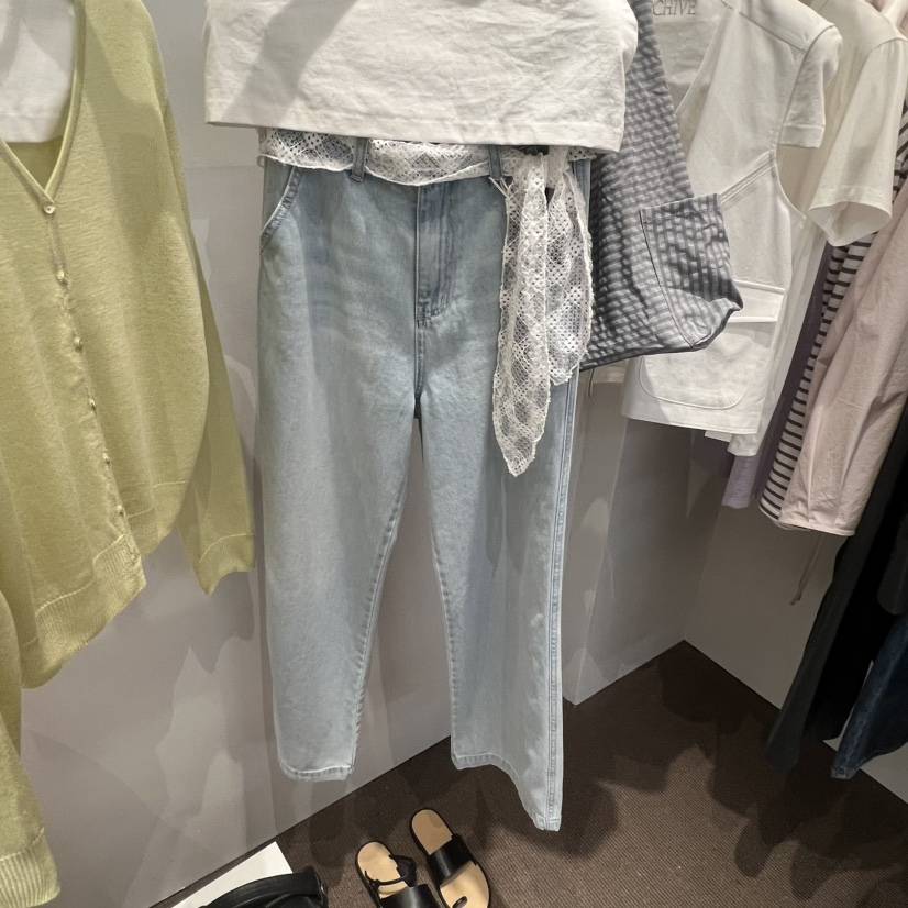 SIHO ARCHIVE韓國直郵實拍女裝新品時尚熱賣牛仔褲不含腰帶SIHO ARCHIVE牛仔褲