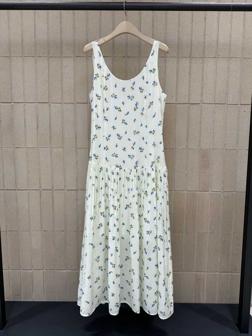 FOSET韓國東大門代購女裝新款熱賣26春夏職業時尚連衣裙小花FOSET連衣裙