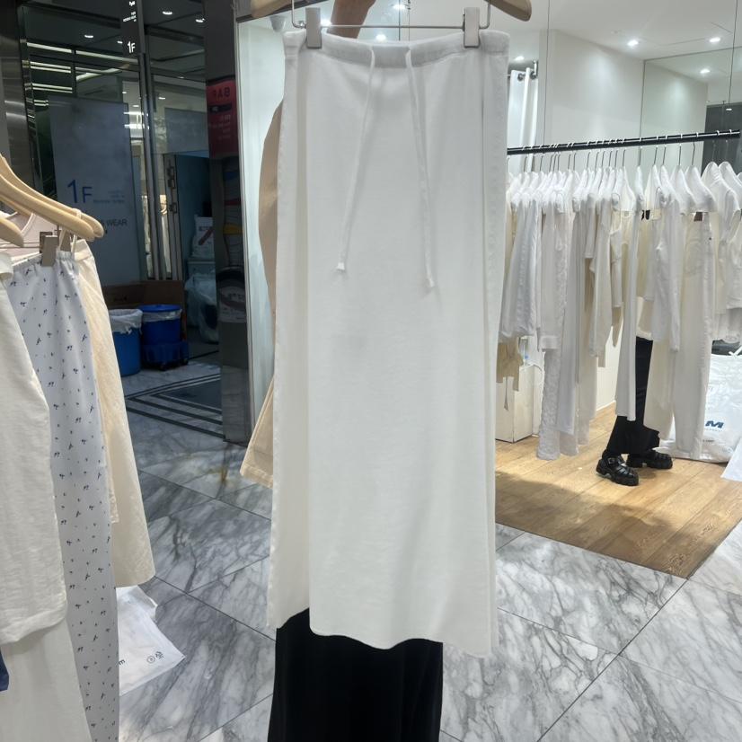 VELVET UNDERGROUND韓國直郵實拍女裝新款26春夏職業長裙VELVET UNDERGROUND長裙