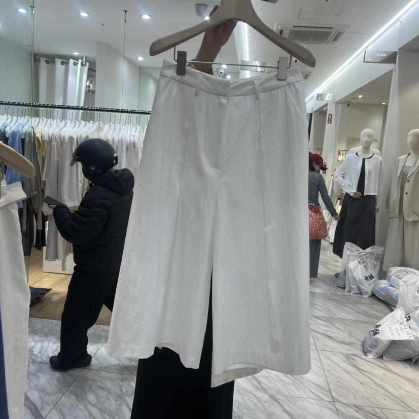 VELVET UNDERGROUND韓國直郵女裝新品26春夏人氣熱賣短褲VELVET UNDERGROUND短褲