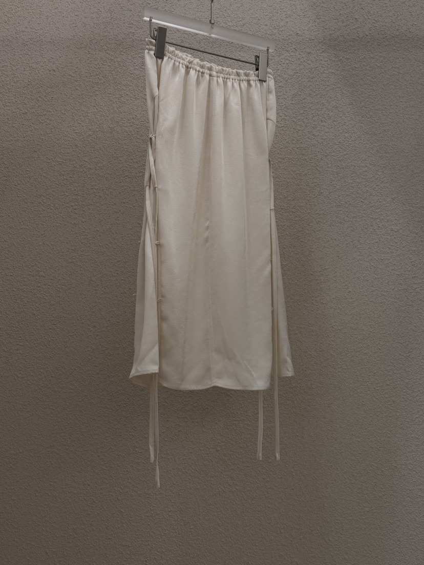 MWE韓國代購女裝新款26春夏時尚休閑熱賣推薦半身裙中短裙MWE半身裙/中短裙