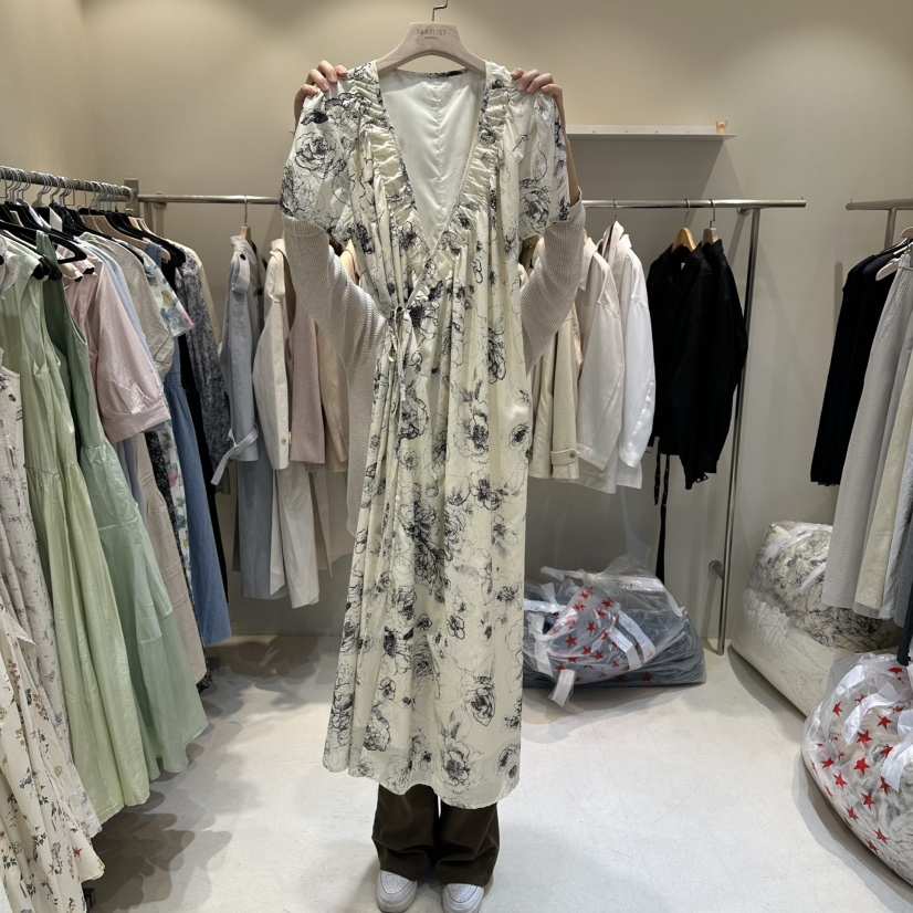 HER/PLAYLIST韓國東大門直郵女裝新款26春夏時尚職業連衣裙HER/PLAYLIST連衣裙