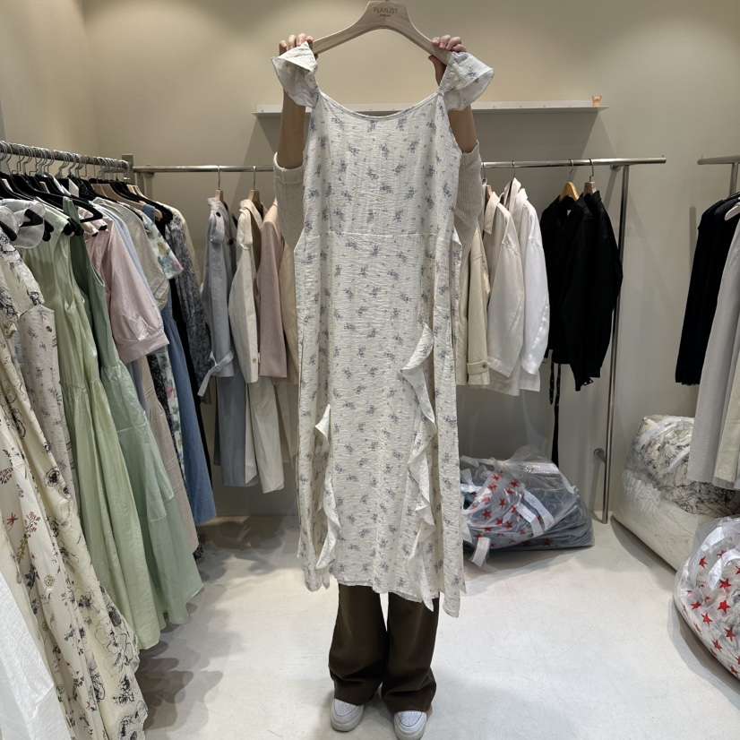 HER/PLAYLIST韓國直郵實拍女裝新品熱賣時尚休閑26春夏連衣裙HER/PLAYLIST連衣裙